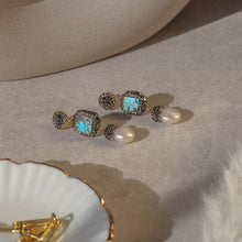 Load image into Gallery viewer, Mujeres Pearl & Turquoise Double Drop