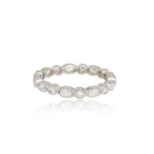 Load image into Gallery viewer, Lily Minimalist Oval Cubic Zirconia Ring