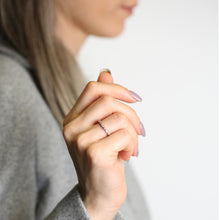 Load image into Gallery viewer, Lily Minimalist Oval Cubic Zirconia Ring