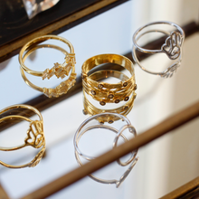 Load image into Gallery viewer, Madison Minimalistic Cubic Zirconia Ring