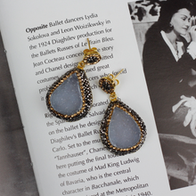 Load image into Gallery viewer, Stormy Single Drop Natural Druzy Dangle Earring With Hematite